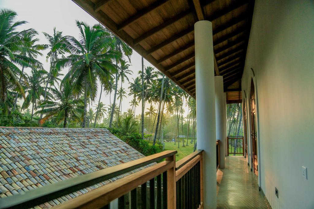 Villa Oceane Mirissa Exterior foto